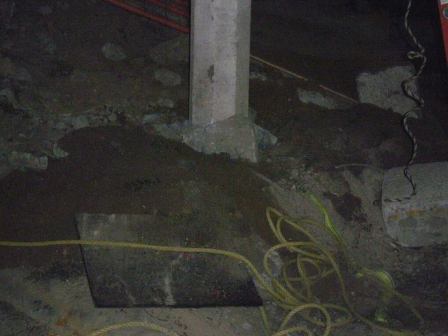 COLOCACIÓN DE POSTE DE CONCRETO DE 12 MTS.