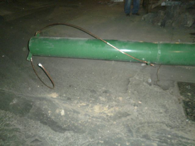 COLOCACIÓN DE TIERRA PARA POSTE METÁLICO